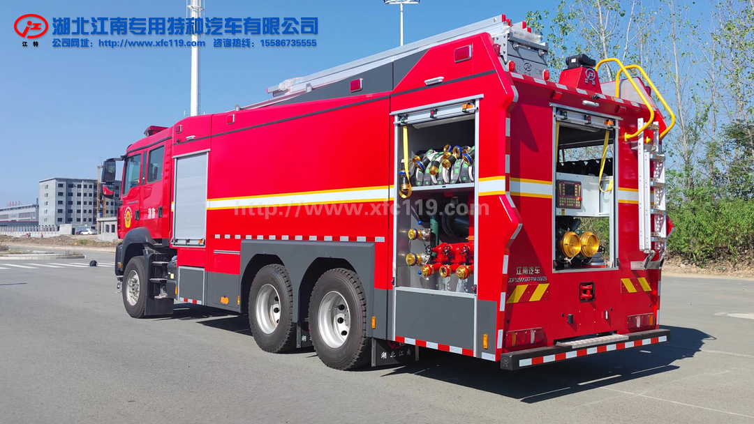 �����ǵ¿�13��ˮ������܇